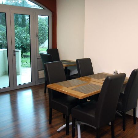 Vila V Lux Apartments Petrovac Extérieur photo
