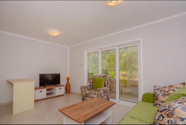 Vila V Lux Apartments Petrovac Extérieur photo