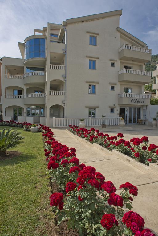 Vila V Lux Apartments Petrovac Extérieur photo